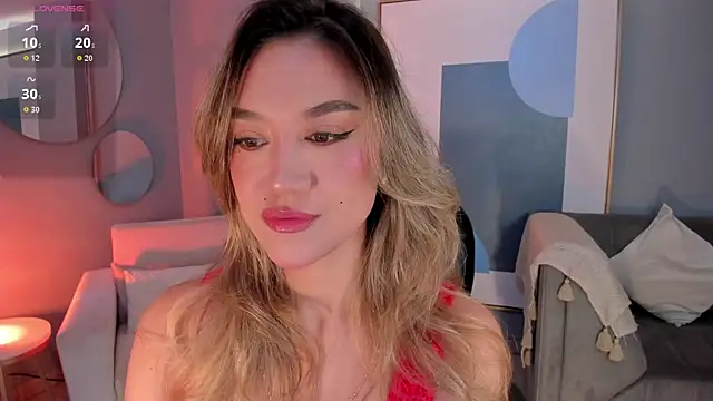 Snapshot of RebeccaHudson chatting on 10-10-25, 07:15 RebeccaHudson online show from 10-10-25, 07:15