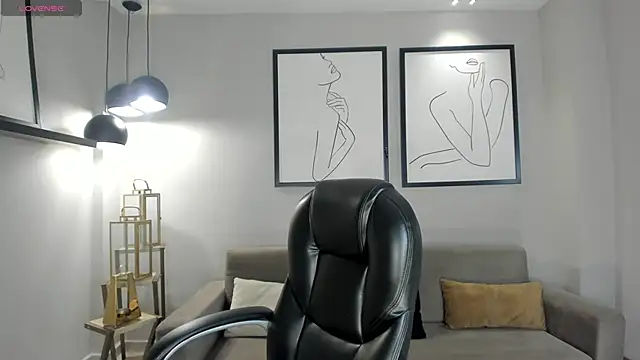 RebeccaHudson online show from 02-05-26, 07:32