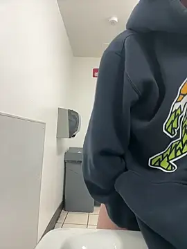 Snapshot of M1ssyk1ssy chatting on 02-04-25, 10:13 M1ssyk1ssy online show from 02-04-25, 10:13