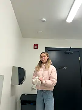 M1ssyk1ssy online show from 12-01-25, 12:11