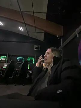 Snapshot of M1ssyk1ssy chatting on 01-26-25, 01:09 M1ssyk1ssy online show from 01-26-25, 01:09