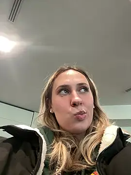 Snapshot of M1ssyk1ssy chatting on 01-13-25, 08:48 M1ssyk1ssy online show from 01-13-25, 08:48