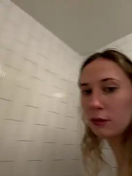 M1ssyk1ssy online show from 01-11-26, 05:09