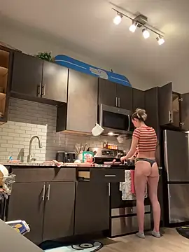 Snapshot of M1ssyk1ssy chatting on 01-18-26, 02:37 M1ssyk1ssy online show from 01-18-26, 02:37