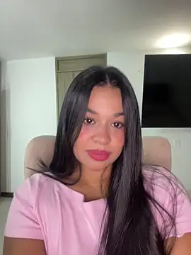 Snapshot of Aitana98_ chatting on 06-01-26, 11:59 Aitana98 online show from 06-01-26, 11:59