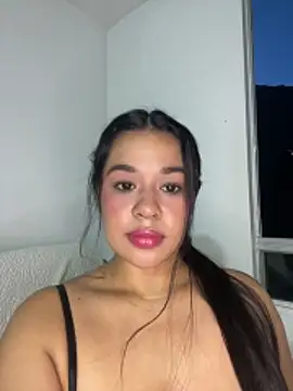 Snapshot of Aitana98_ chatting on 06-11-26, 11:35 Aitana98 online show from 06-11-26, 11:35