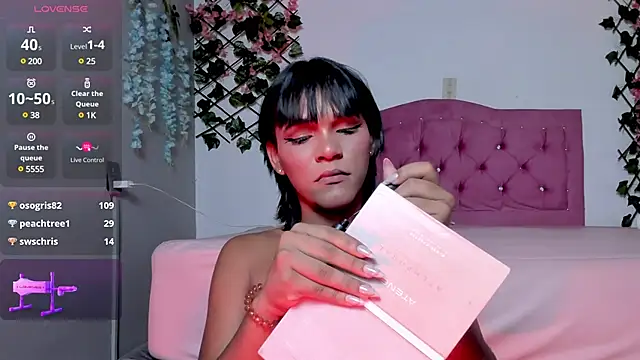 Snapshot of alexaa_cutee chatting on 03-14-25, 10:39 alexaa cutee online show from 03-14-25, 10:39