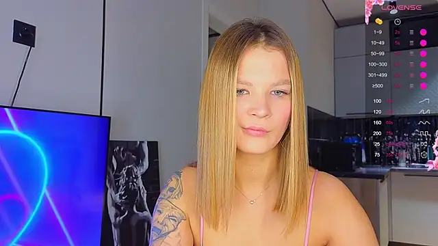 Snapshot of sugar_babyy0 chatting on 09-30-25, 01:00 sugar babyy0 online show from 09-30-25, 01:00