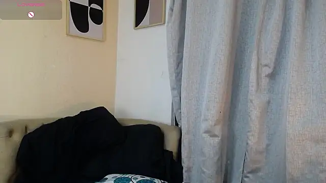 camilawm19 online show from 01-10-26, 03:57