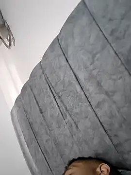 Morenocosta12 online show from 12-17-25, 06:57