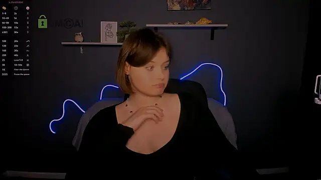 nikole kitt online show from 10-10-25, 07:36