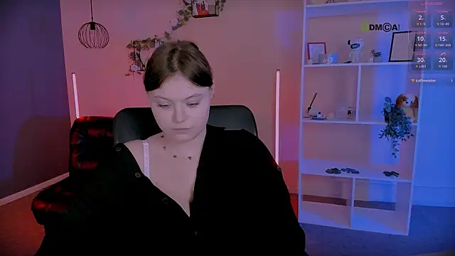 nikole kitt online show from 05-18-26, 07:18