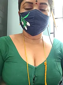 gaurika18 online show from 06-28-26, 07:03