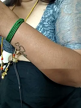 gaurika18 online show from 12-20-25, 06:05