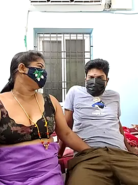 gaurika18 online show from 07-15-26, 04:47