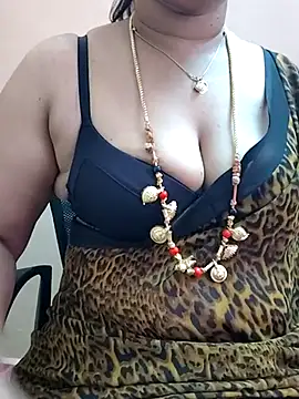 gaurika18 online show from 03-20-25, 07:14