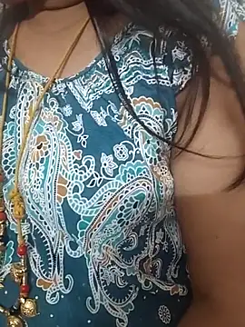 gaurika18 online show from 12-21-25, 04:19