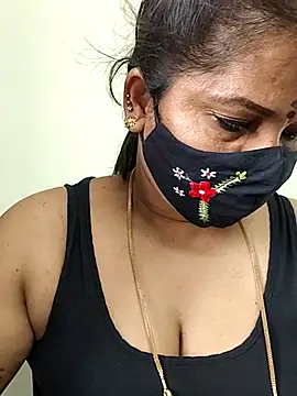 gaurika18 online show from 04-26-26, 02:20