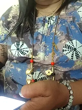 gaurika18 online show from 10-31-25, 02:02