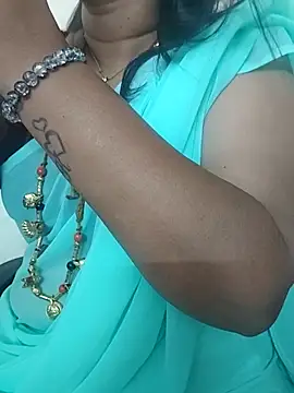 gaurika18 online show from 10-26-25, 05:52