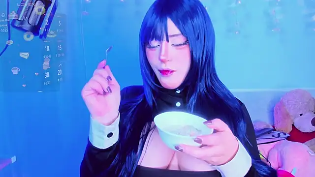 Lilith Asami online show from 12-18-25, 09:58