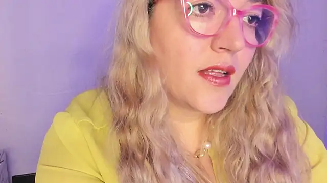 Naty Mature  online show from 12-16-25, 06:12