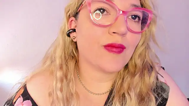 Naty Mature  online show from 12-03-25, 04:06