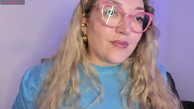 Naty Mature  online show from 04-18-26, 07:18