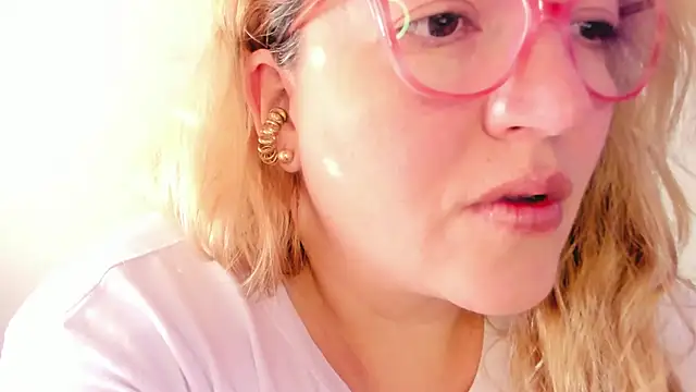 Naty Mature  online show from 12-01-25, 11:44