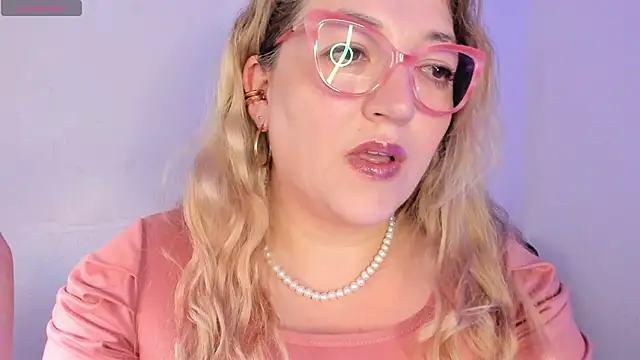 Naty Mature  online show from 04-17-26, 06:33