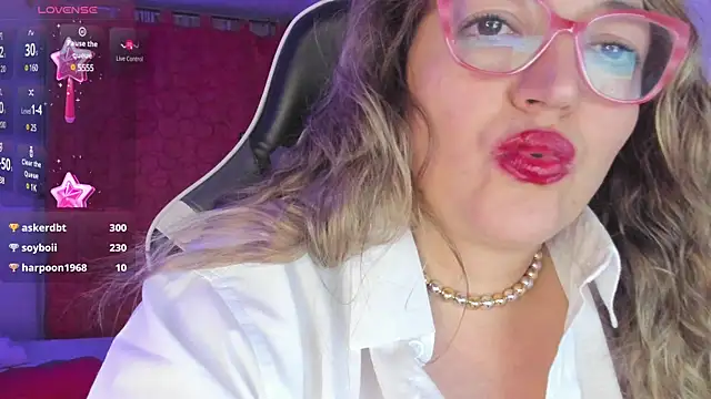 Naty Mature  online show from 03-15-25, 06:36