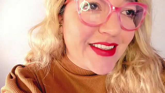 Naty Mature  online show from 12-05-25, 12:48