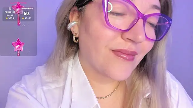 Naty Mature  online show from 03-15-26, 07:21