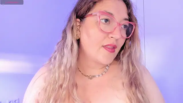 Naty Mature  online show from 07-25-26, 06:25