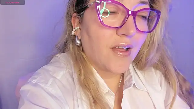 Naty Mature  online show from 02-15-26, 06:07