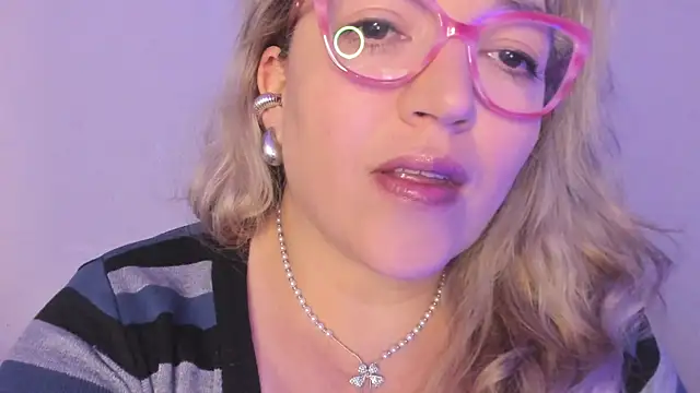 Naty Mature  online show from 11-08-25, 07:17