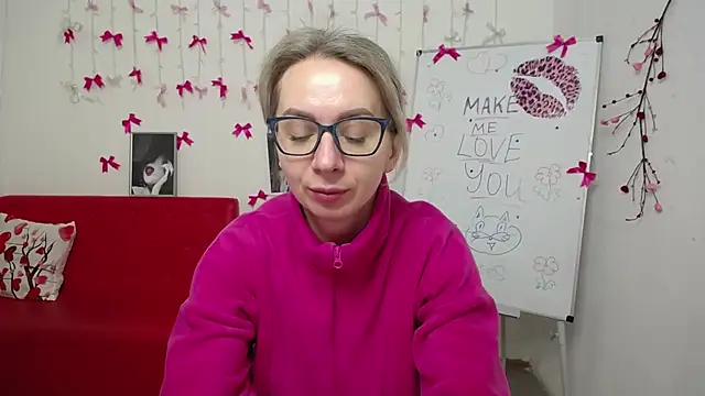 Snapshot of VasilisaSii chatting on 02-24-26, 06:25 VasilisaSii online show from 02-24-26, 06:25