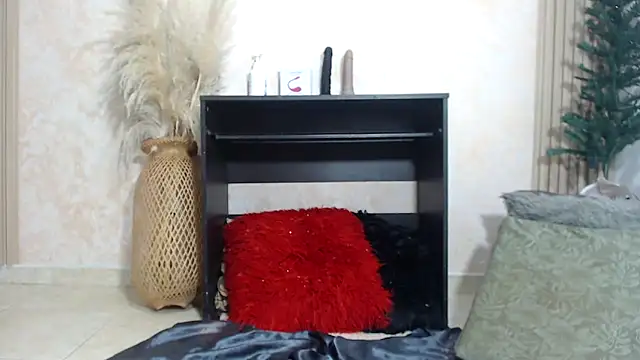 JESSYCHERNOBIL online show from 12-19-25, 09:17