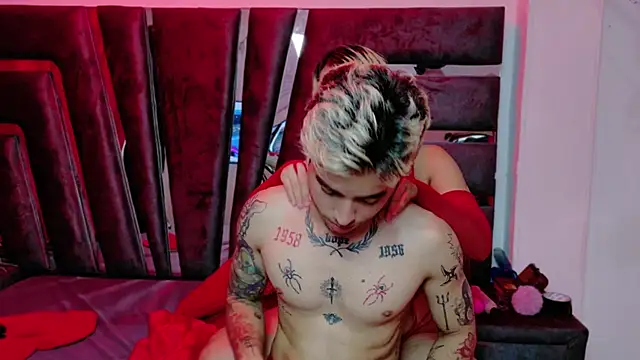 AliceandMax online show from 03-14-25, 05:24