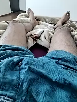 luckylads0037 online show from 11-14-25, 07:39