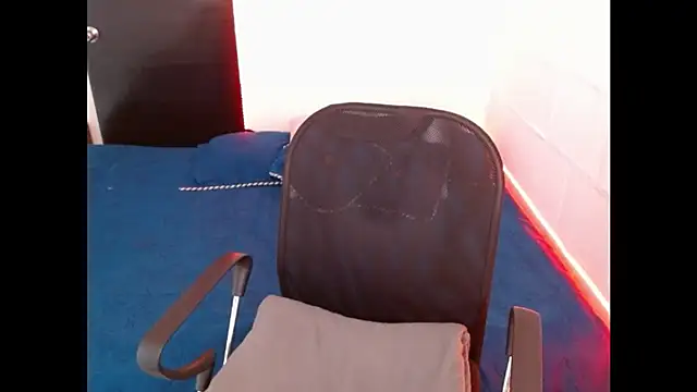 Davixx258 online show from 02-04-25, 08:17