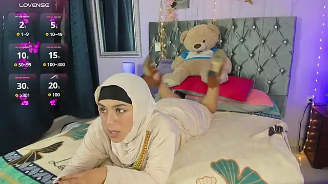 AliaAsad online show from 11-06-25, 12:53