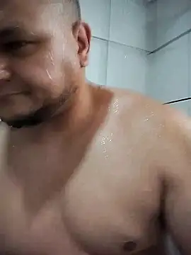 Snapshot of DitchingThrottle chatting on 11-27-25, 03:56 DitchingThrottle online show from 11-27-25, 03:56