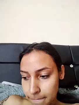 emma ambar online show from 10-08-25, 05:02