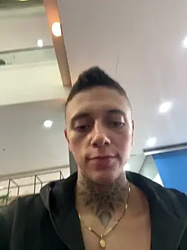 Snapshot of _PhillipBrown chatting on 02-23-25, 05:07 PhillipBrown online show from 02-23-25, 05:07