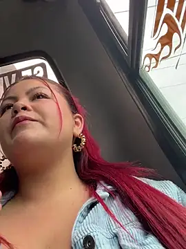 lia moon77 online show from 12-15-25, 07:41