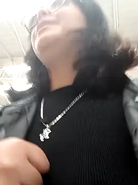 lara moon25 online show from 11-03-25, 07:06