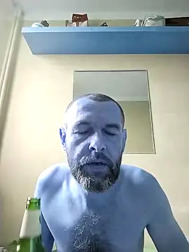 Andrzej-M online show from 09-19-25, 02:54