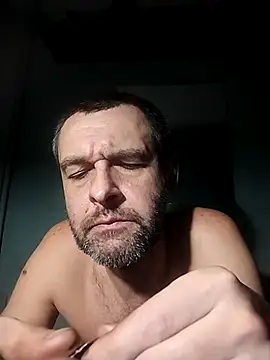 Andrzej-M online show from 12-03-25, 04:39