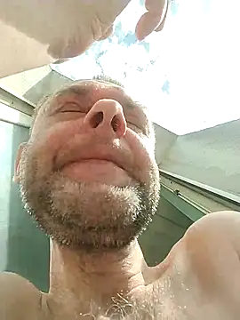 Andrzej-M online show from 04-19-26, 12:06